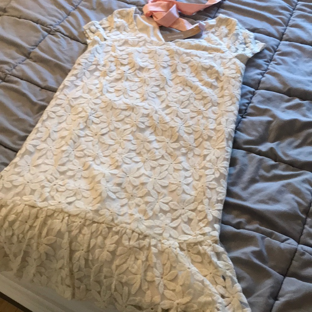 Francesca’s lace dress with bow